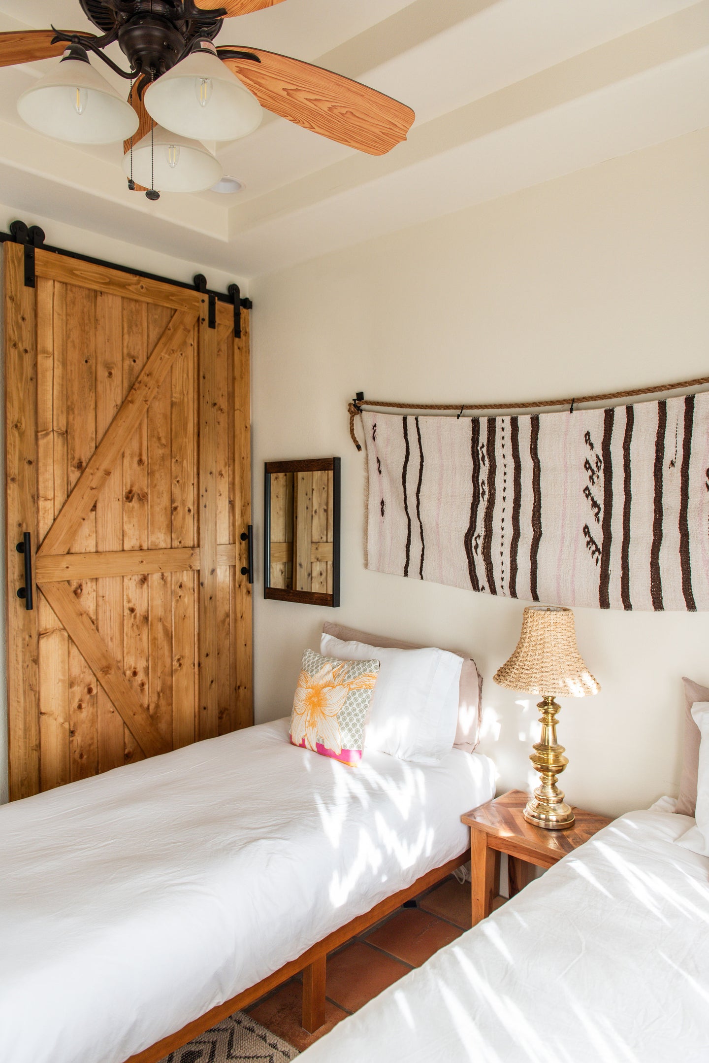 The Oasis Room | Shared Single (2 Beds)